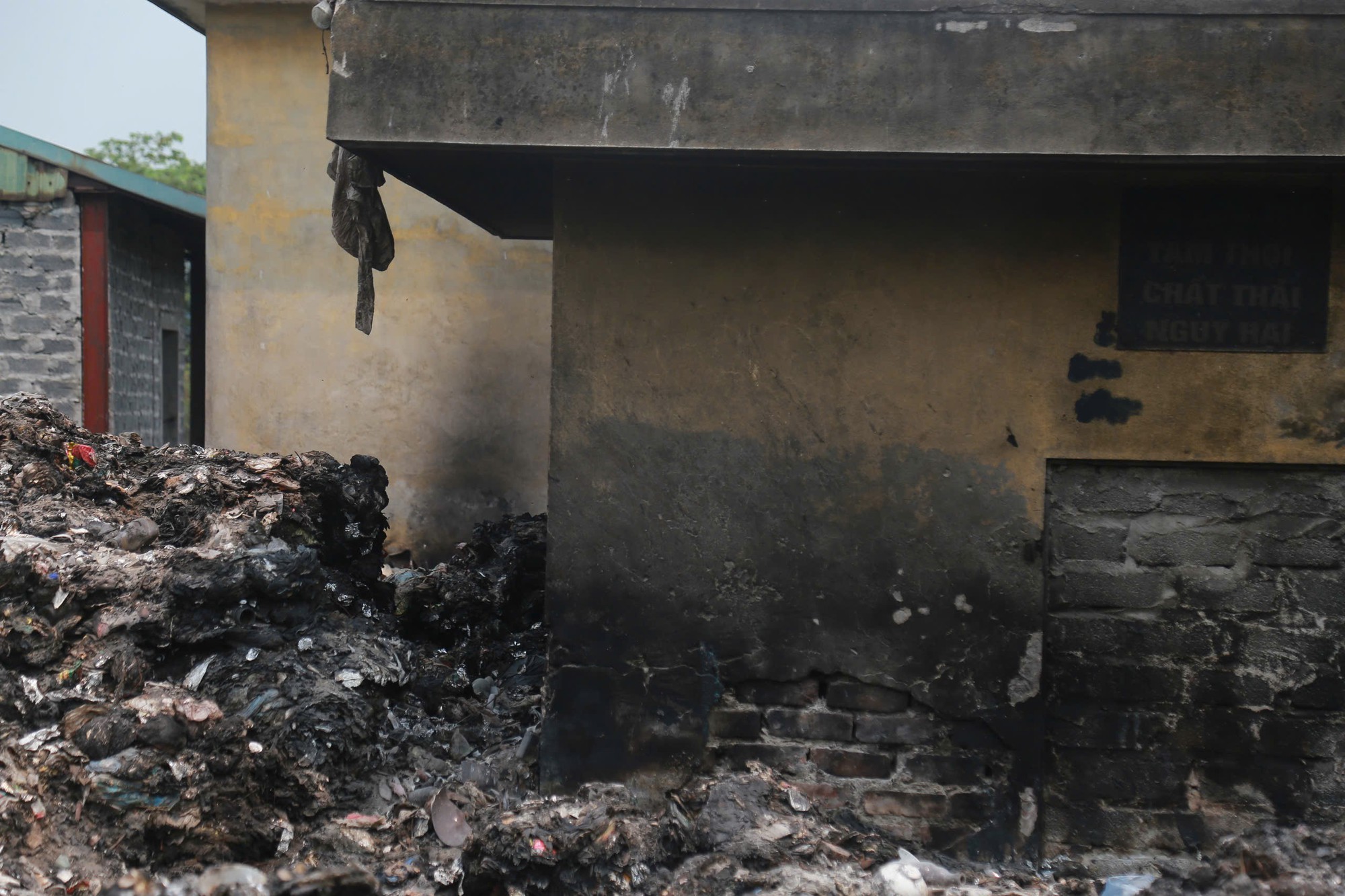 Tử thần kh&oacute;i r&aacute;c tại x&atilde; Vũ Dương , Ninh B&igrave;nh g&acirc;y &ocirc; nhiễm m&ocirc;i trường sống - Ảnh 12.