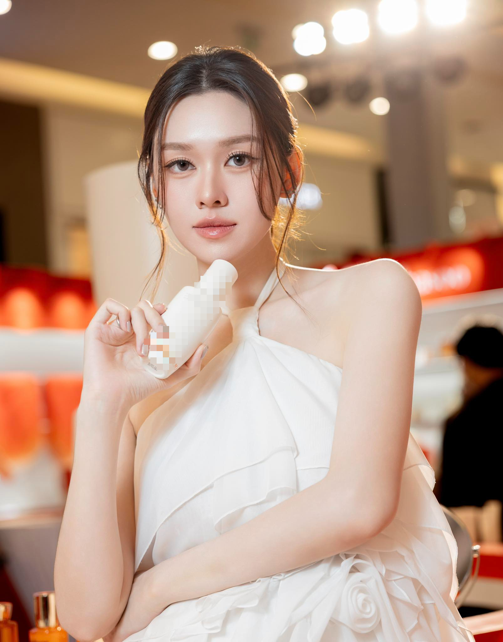 Bức ảnh g&acirc;y b&atilde;o của &Aacute; hậu Tường San , Thanh Thủy v&agrave; Trần Tiểu Vy tại sự kiện 2026 - Ảnh 5.