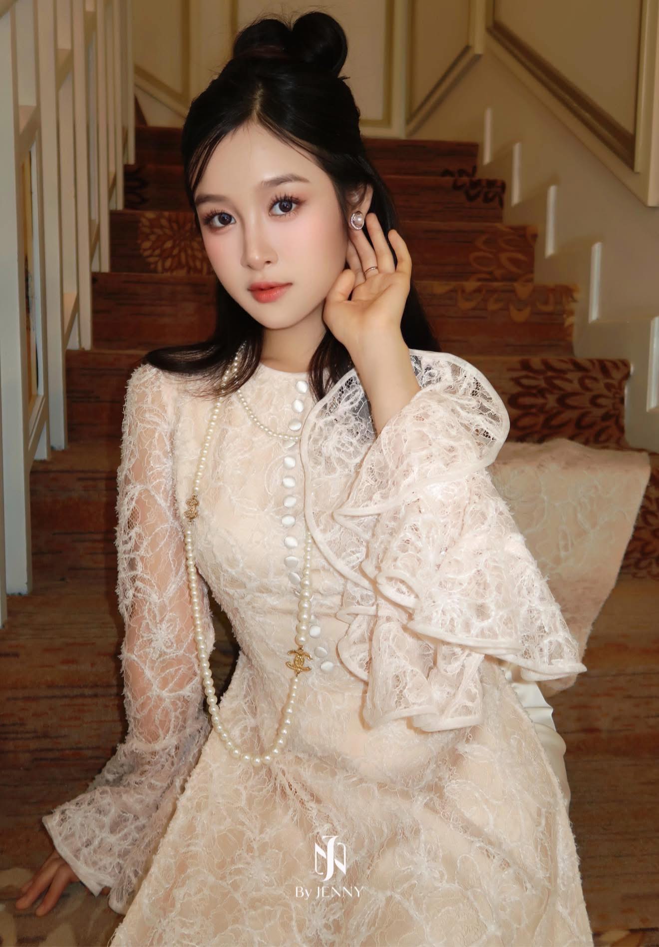 Con g&aacute;i L&ecirc; PhươngL&ecirc; Huỳnh Bảo Ngọc tỏa s&aacute;ng trong vai T&uacute; phim B&oacute;ng ma hạnh ph&uacute;c - Ảnh 11.