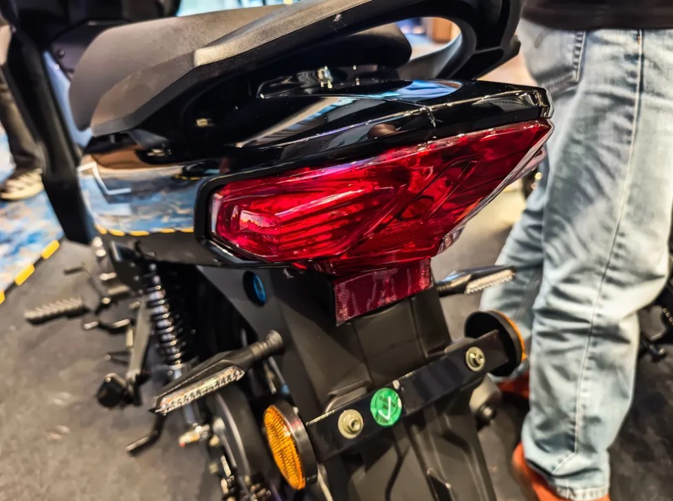 Gi&aacute; xe số 115cc Aveta 2026 đẹp v&agrave; rẻ , đối thủ của Honda Future - Ảnh 4.