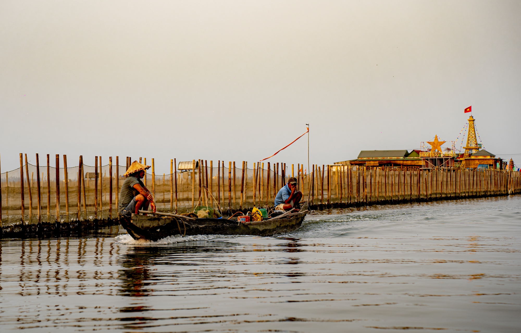 Về làng Chuồn ăn bánh khoái cá kình- Ảnh 6. Về làng Chuồn ăn bánh khoái cá kình- Ảnh 6.