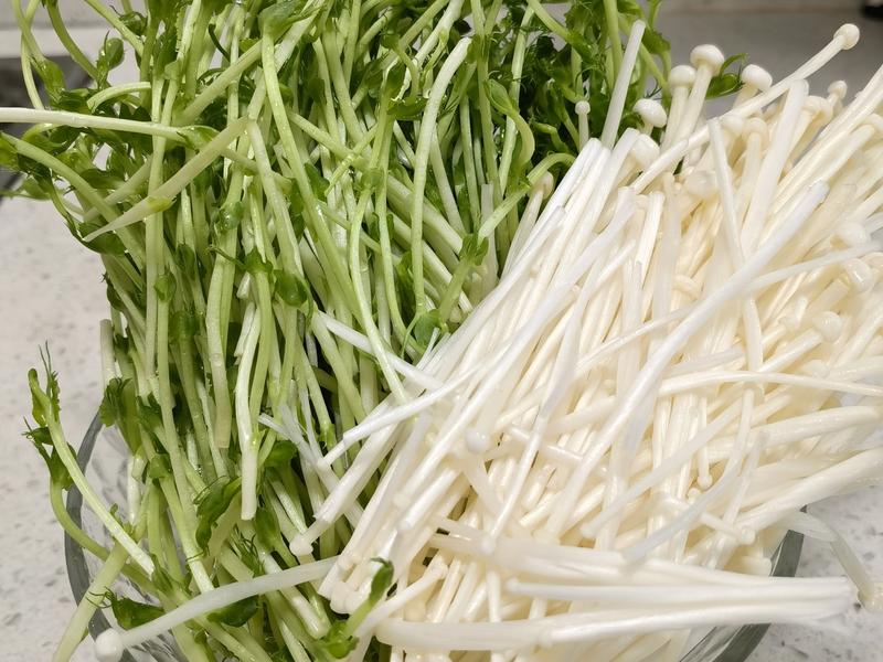 Muốn lấy lại v&ograve;ng eo thon, d&aacute;ng đẹp th&igrave; đừng bỏ qua 3 m&oacute;n ăn vừa gi&uacute;p giảm c&acirc;n m&agrave; vẫn ngon miệng - Ảnh 1.