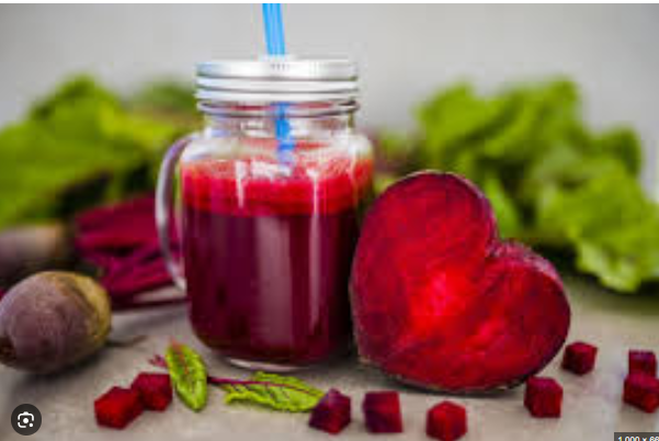 C&aacute;ch l&agrave;m nước &eacute;p củ dền gi&uacute;p thải độc gan - Ảnh 1.