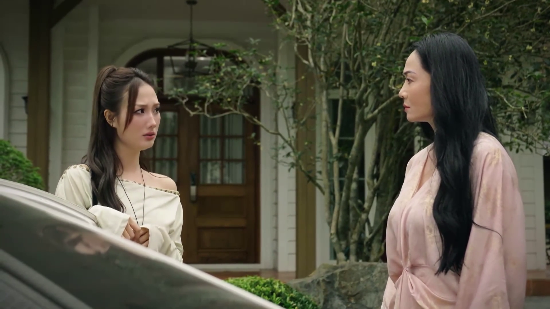 Bật kh&oacute;c khi nghe l&eacute;n cuộc n&oacute;i chuyện giữa con trai v&agrave; bạn g&aacute;i cũ - Ảnh 1.