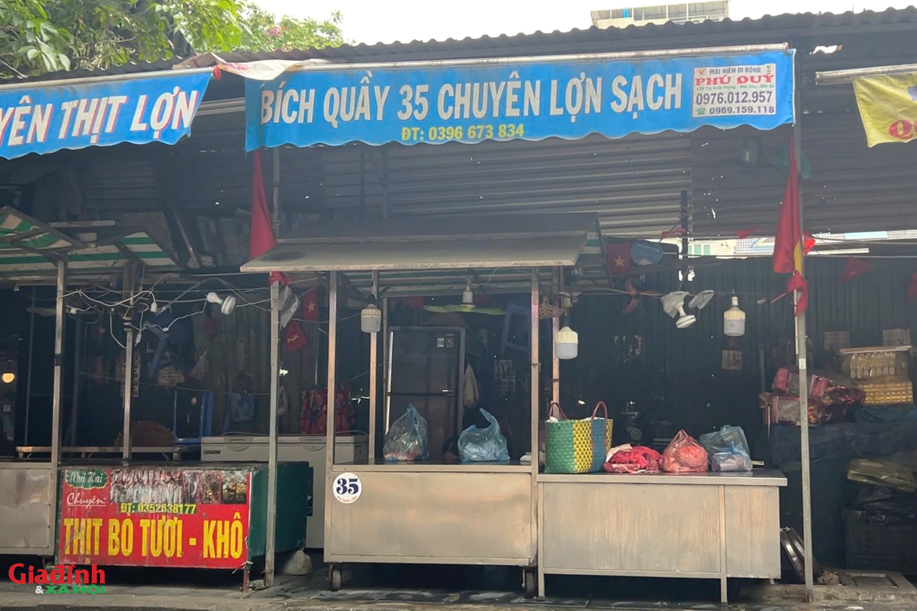 H&agrave; Nội th&aacute;o dỡ tổ hợp s&acirc;n Pickleball tr&aacute;i ph&eacute;p tại đất v&agrave;ng y&ecirc;n h&ograve;a - Ảnh 6.