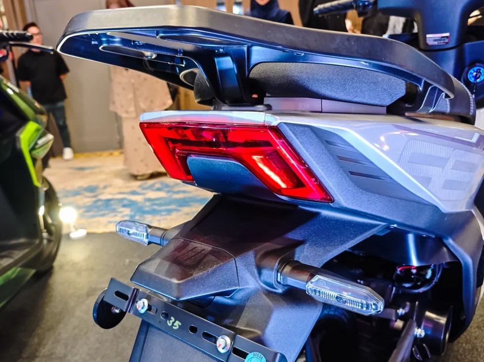 Xe ga gi&aacute; rẻ 29 triệu đồng: Động cơ mạnh mẽ , thiết kế thu h&uacute;t 2026 - Ảnh 4.