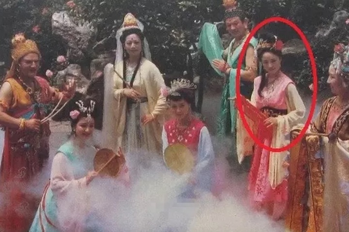 Mỹ nh&acirc;n l&ecirc;n h&igrave;nh v&agrave;i ph&uacute;t trong 'T&acirc;y du k&yacute;': Sự nghiệp rực rỡ, giờ l&agrave;m l&atilde;nh đạo - Ảnh 1.