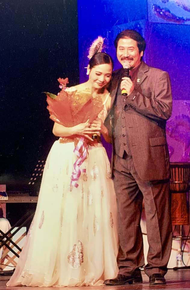 Ảnh hiếm c&aacute;ch đ&acirc;y 20 năm của NSƯT L&ecirc; Vi - Ảnh 3.