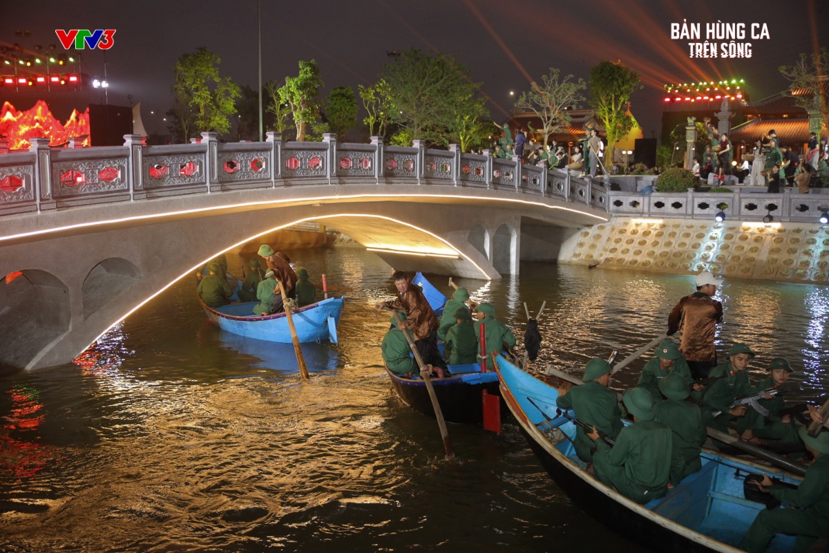 Bản h&ugrave;ng ca tr&ecirc;n s&ocirc;ng: T&aacute;i hiện k&yacute; ức kh&ocirc;ng qu&ecirc;n ở bến ph&agrave; Gianh - Ảnh 8.