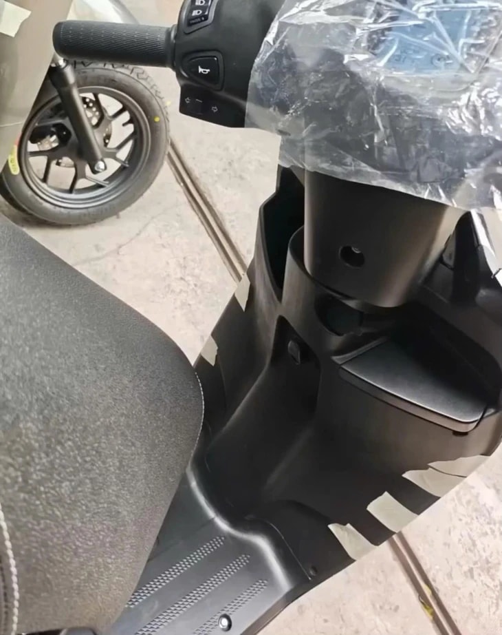 Xe m&aacute;y điện gi&aacute; chỉ 35 triệu đồng tại Việt Nam: Th&iacute;ch hợp cho chị em văn ph&ograve;ng - Ảnh 4.