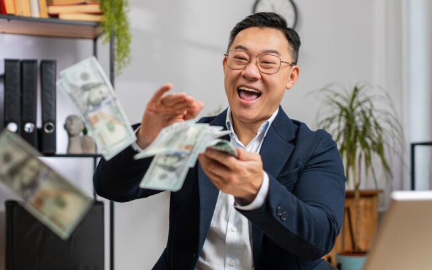 Người gi&agrave;u c&oacute; thật sự lu&ocirc;n tr&aacute;nh ti&ecirc;u tiền v&agrave;o 3 thứ n&agrave;y?