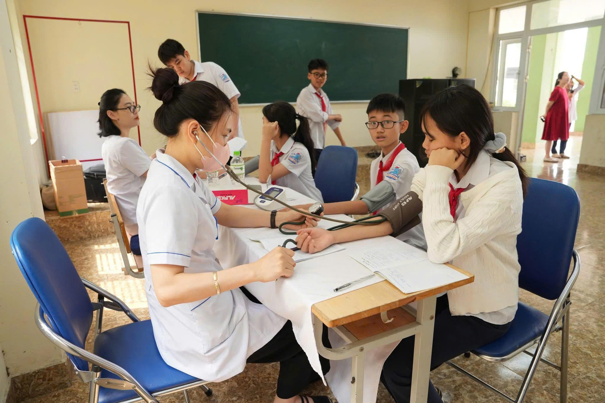 Quảng Ninh n&acirc;ng cao ph&aacute;t triển trẻ em to&agrave;n diện năm 2026 - Ảnh 1.