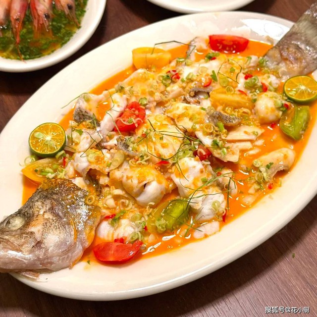 Đ&aacute;nh bại cả thịt b&ograve; v&agrave; thịt lợn, người s&agrave;nh ăn đều chọn m&oacute;n n&agrave;y trong th&aacute;ng 4 v&igrave; bổ n&atilde;o, hương vị lại tươi ngon kh&oacute; cưỡng - Ảnh 2.