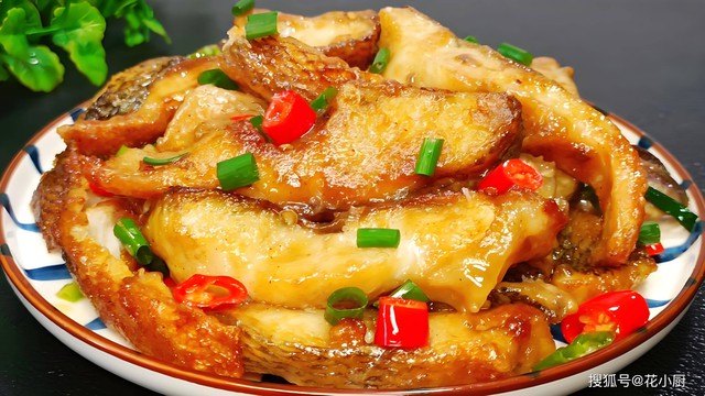 Đ&aacute;nh bại cả thịt b&ograve; v&agrave; thịt lợn, người s&agrave;nh ăn đều chọn m&oacute;n n&agrave;y trong th&aacute;ng 4 v&igrave; bổ n&atilde;o, hương vị lại tươi ngon kh&oacute; cưỡng - Ảnh 1.