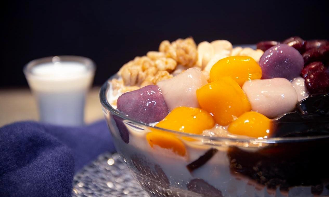 Tự l&agrave;m m&oacute;n ch&egrave; ngon tuyệt, thổi bay thời tiết n&oacute;ng bức chỉ với 3 bước đơn giản - Ảnh 10.