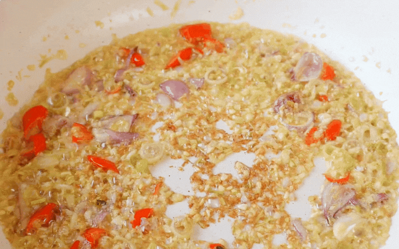 M&ugrave;a h&egrave; n&oacute;ng nực, chế biến đậu phụ theo c&aacute;ch n&agrave;y đảm bảo "đ&aacute;nh bay" nồi cơm, cả nh&agrave; khen tấm tắc! - Ảnh 10.