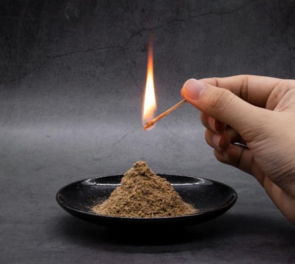 Những c&ocirc;ng dụng tuyệt vời của Bột Trừ T&agrave; Khai Vận xua đuổi t&agrave; kh&iacute; mang lại ph&uacute;c, lộc, thọ cho gia chủ - Ảnh 3.