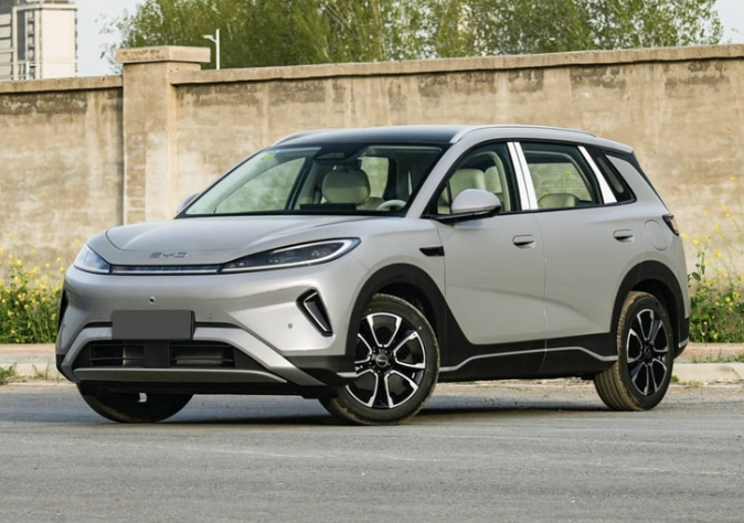 SUV hạng C hybrid gi&aacute; rẻ 340 triệu đồng , cạnh tranh Mazda CX - 5 năm 2026 - Ảnh 2.