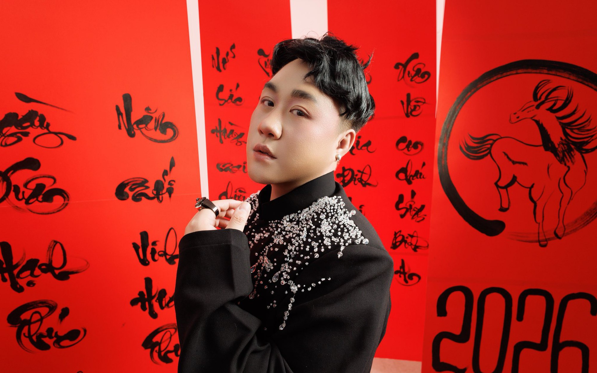 Lời xin lỗi của ca sĩ Trung Qu&acirc;n Idol kh&oacute; được chấp nhận sau vụ bạo lực - Ảnh 1.