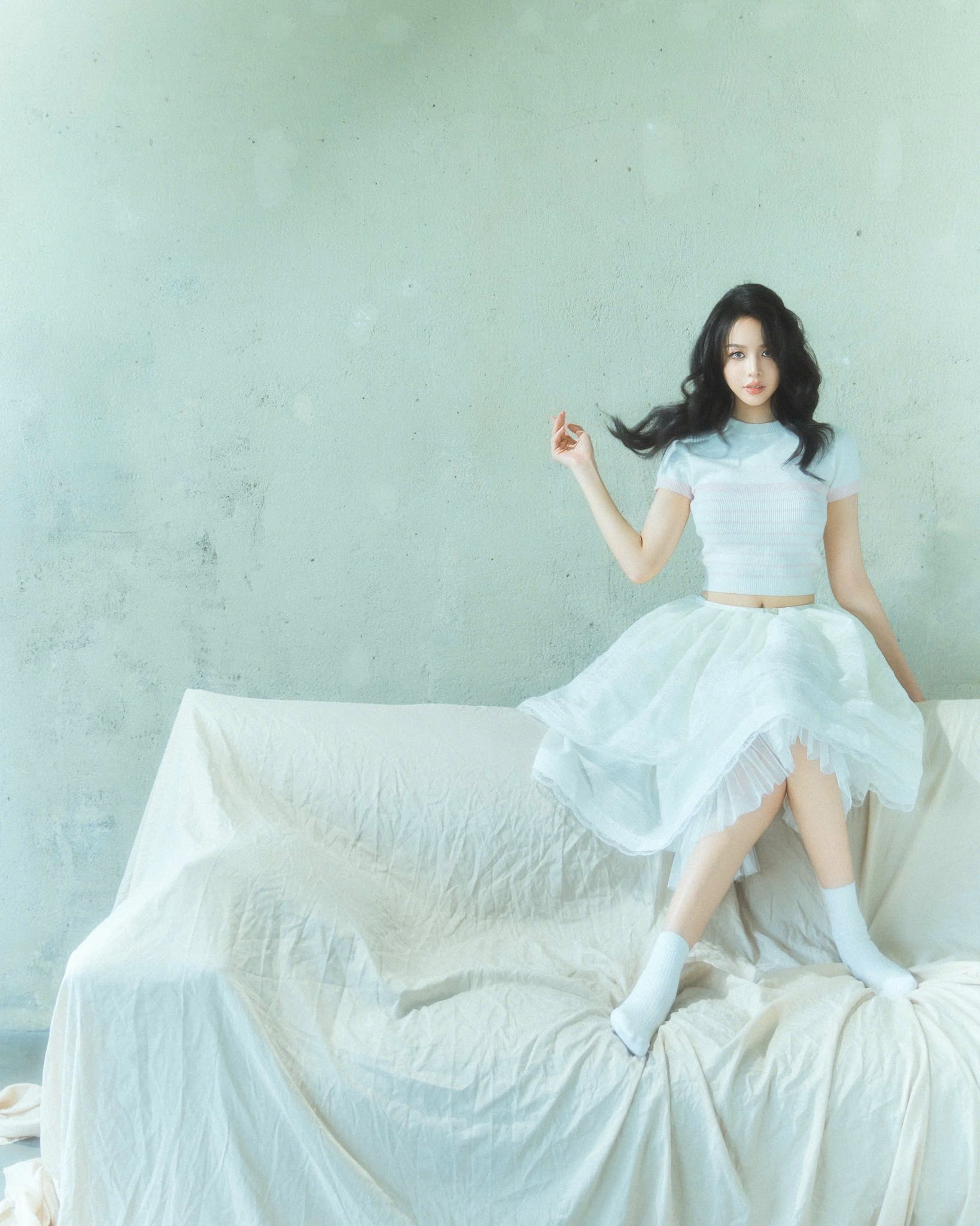 Người đẹp Đ&agrave; Nẵng thanh thủy khoe bộ ảnh trong veo , g&acirc;y sốt cộng đồng mạng 2026 - Ảnh 4.