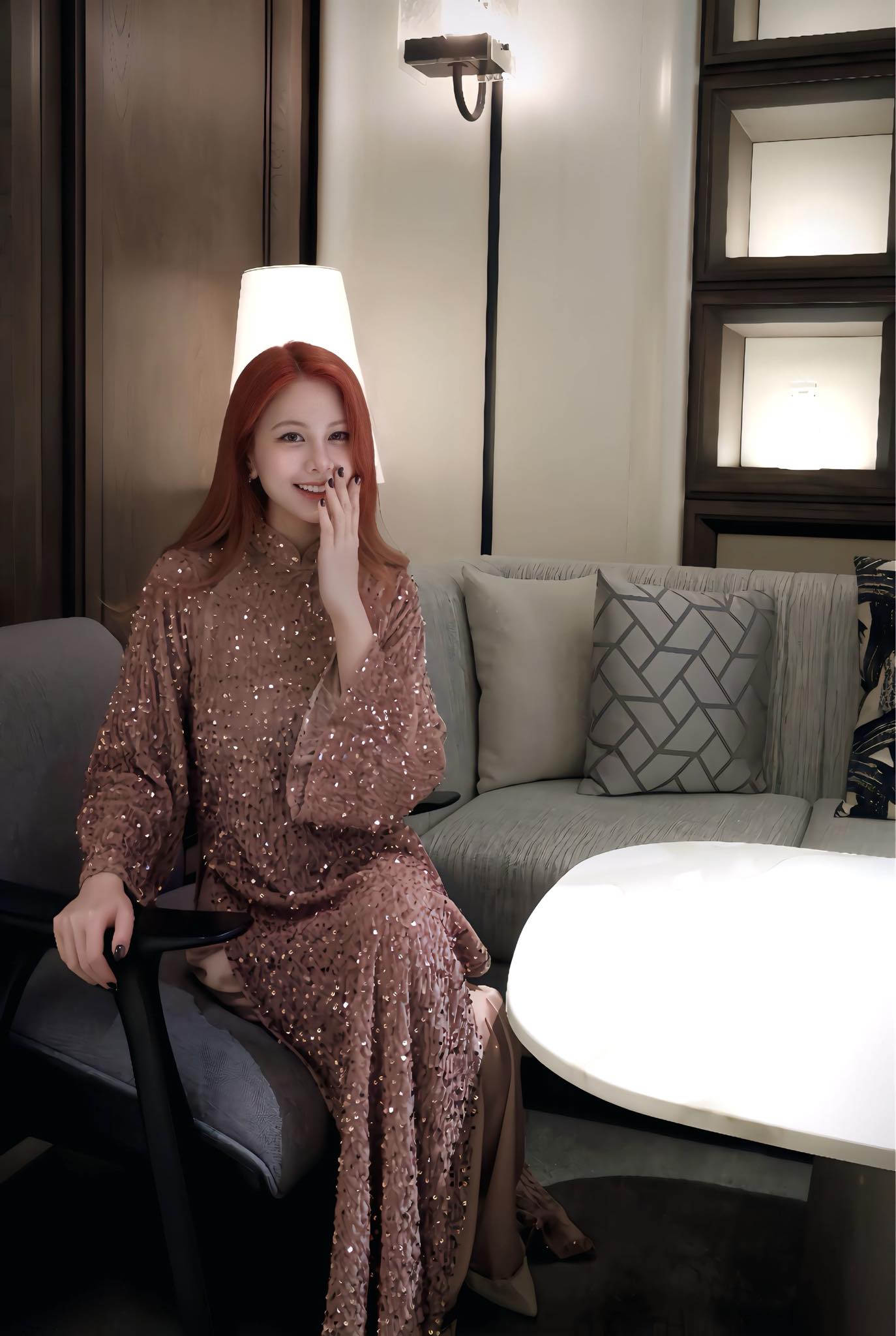 Th&acirc;n thế 't&igrave;nh tin đồn' k&eacute;m 2 gi&aacute;p của Johnny Tr&iacute; Nguyễn - Ảnh 4.