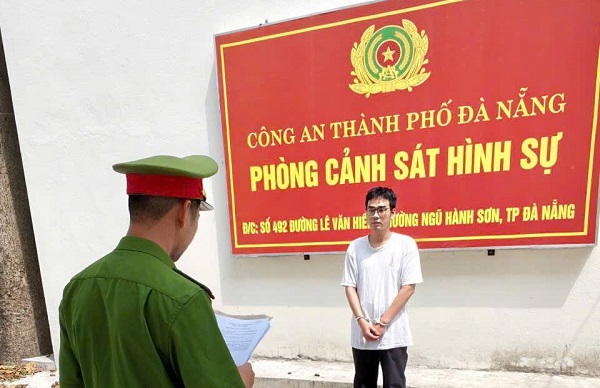 Bắt tạm giam Mai Th&agrave;nh Trung SN 2000 về tội cưỡng d&acirc;m- Ảnh 1.