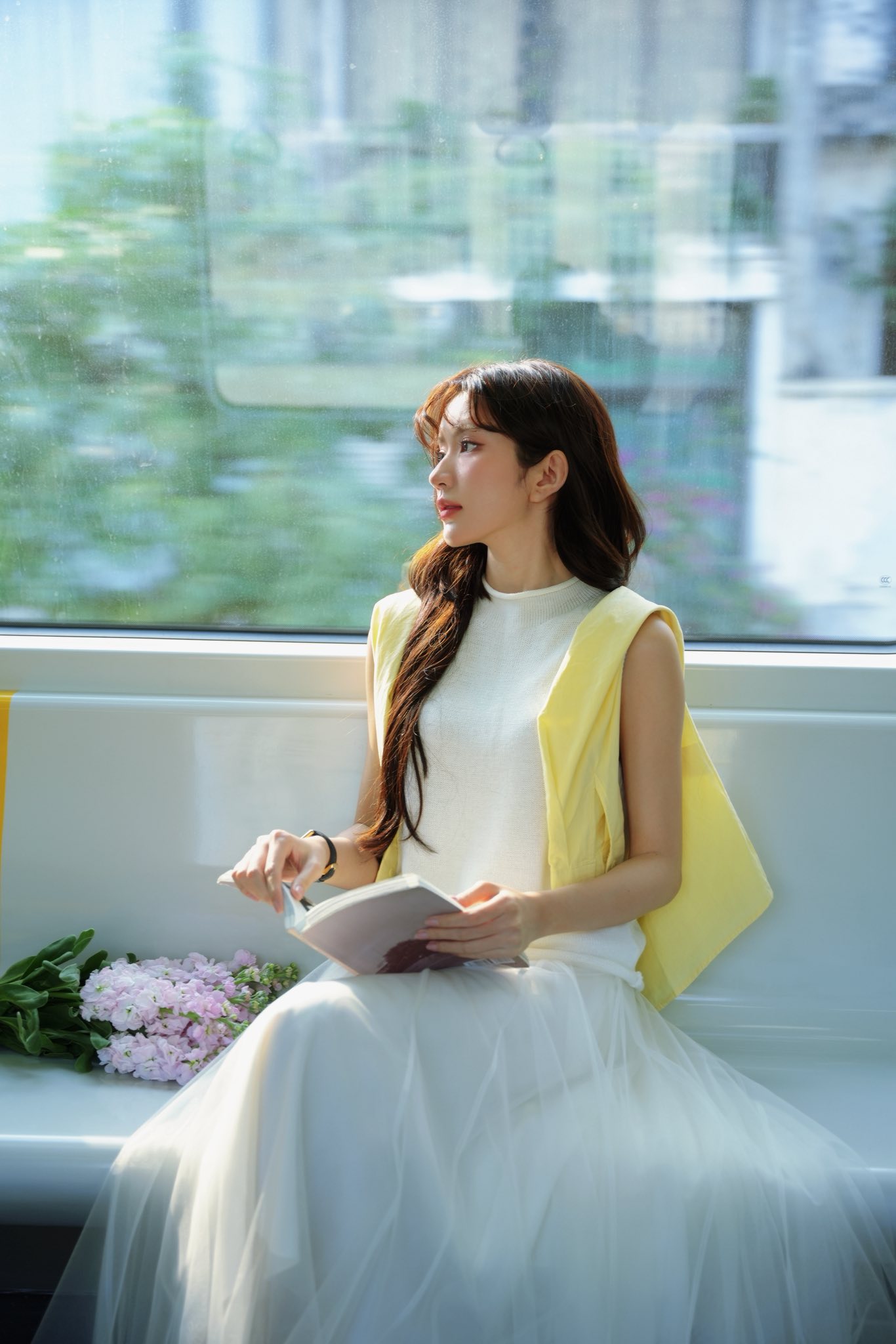 Ngọc Huyền: Phong c&aacute;ch thời trang hiện đại của ch&aacute;u d&acirc;u Ch&iacute; Trung Năm 2023 - Ảnh 10.