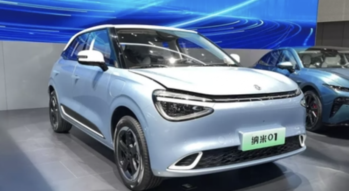 SUV hạng A gi&aacute; 323 triệu với thiết kế c&aacute; t&iacute;nh v&agrave; c&ocirc;ng nghệ hiện đại - Ảnh 4.