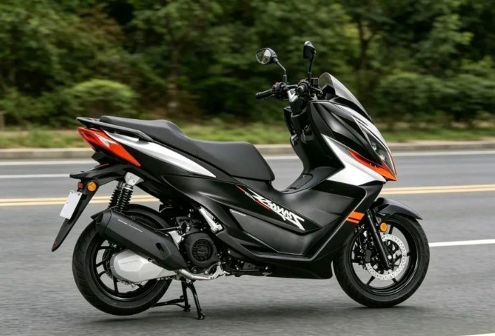 Xe ga 150cc gi&aacute; 46 triệu đồng v&agrave; trang bị ' đ&aacute;ng gờm ' tại thị trường 2026 - Ảnh 4.
