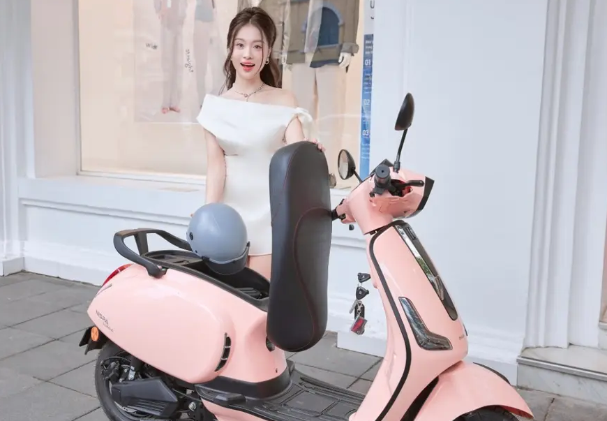 Xe m&aacute;y điện gi&aacute; 20 triệu đồng tại Việt Nam: Thiết kế đẹp , đi 90 km / lần sạc - Ảnh 3.