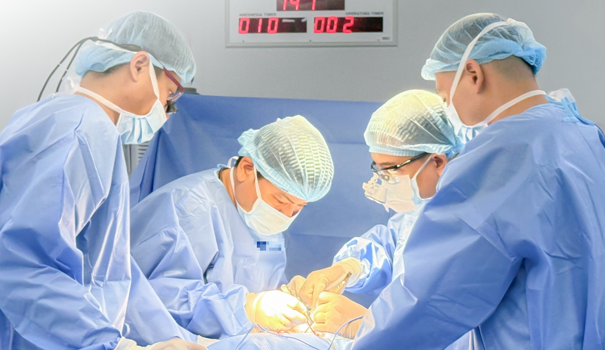 Bé 4 tuổi thận to gấp đôi bình thường do dị tật bẩm sinh: Cảnh báo nguy cơ suy thận nếu phát hiện muộn - Ảnh 1.