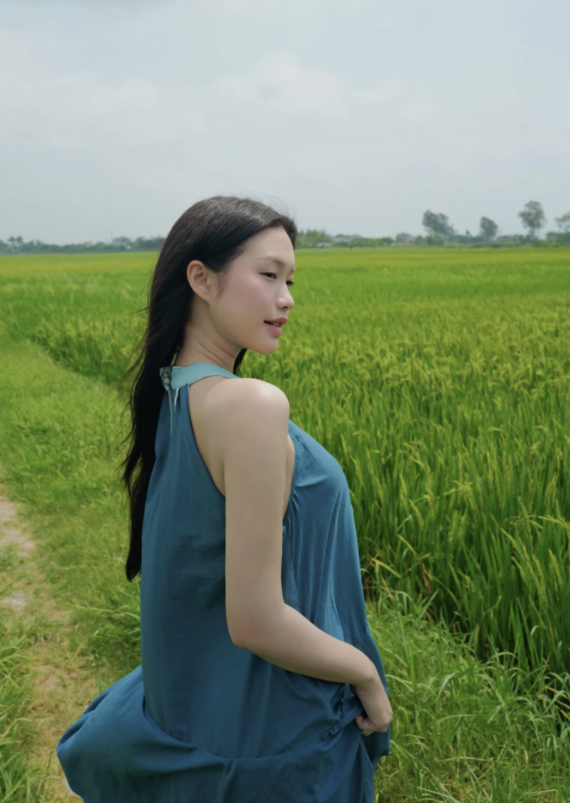 Do&atilde;n Hải My g&acirc;y ch&uacute; &yacute; với h&igrave;nh ảnh B&ecirc;n con trai tại qu&ecirc; chồng - Ảnh 4.