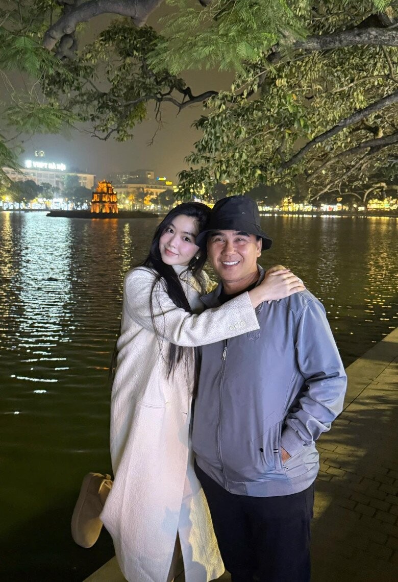 Lọ Lem &ndash; con g&aacute;i MC Quyền Linh v&agrave; tranh c&atilde;i về nỗ lực c&aacute; nh&acirc;n - Ảnh 2.