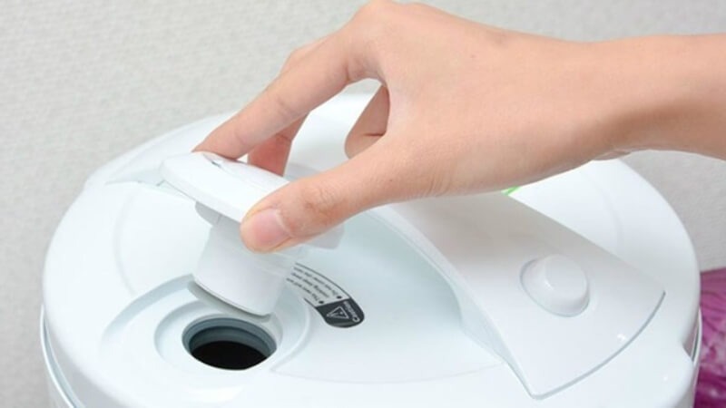 Vệ sinh Nồi cơm điện đ&uacute;ng c&aacute;ch để tiết kiệm điện v&agrave; giữ trọn vị ngon bữa cơm - Ảnh 2.