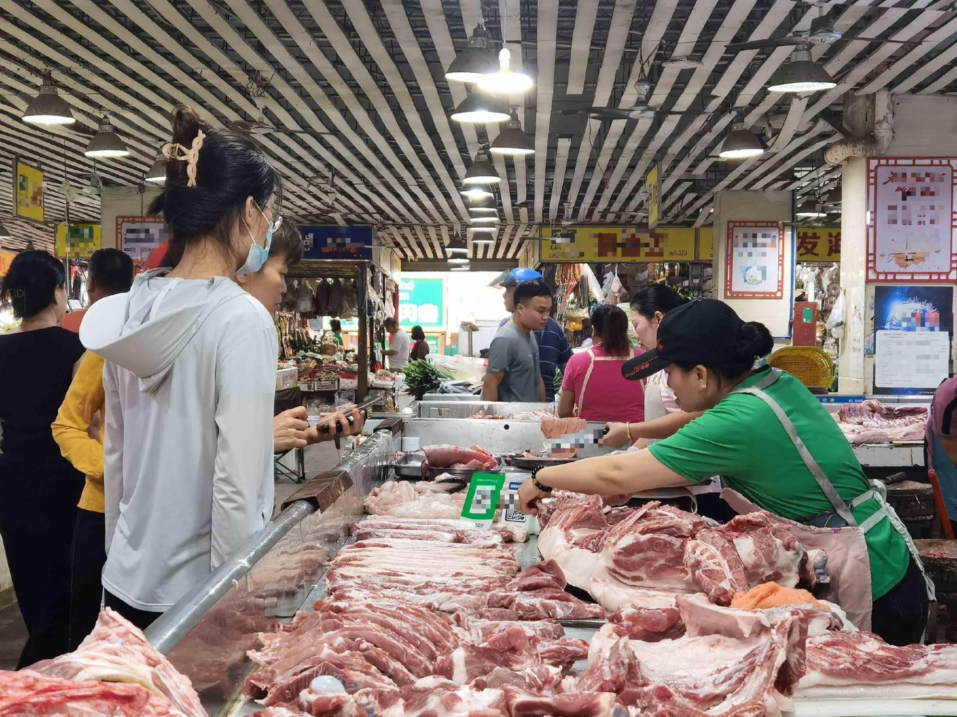 Thịt lợn có 4 dấu hiệu nguy hiểm , đừng mua Nếu không muốn rước bệnh về nhà - Ảnh 1. Thịt lợn có 4 dấu hiệu nguy hiểm , đừng mua Nếu không muốn rước bệnh về nhà - Ảnh 1.