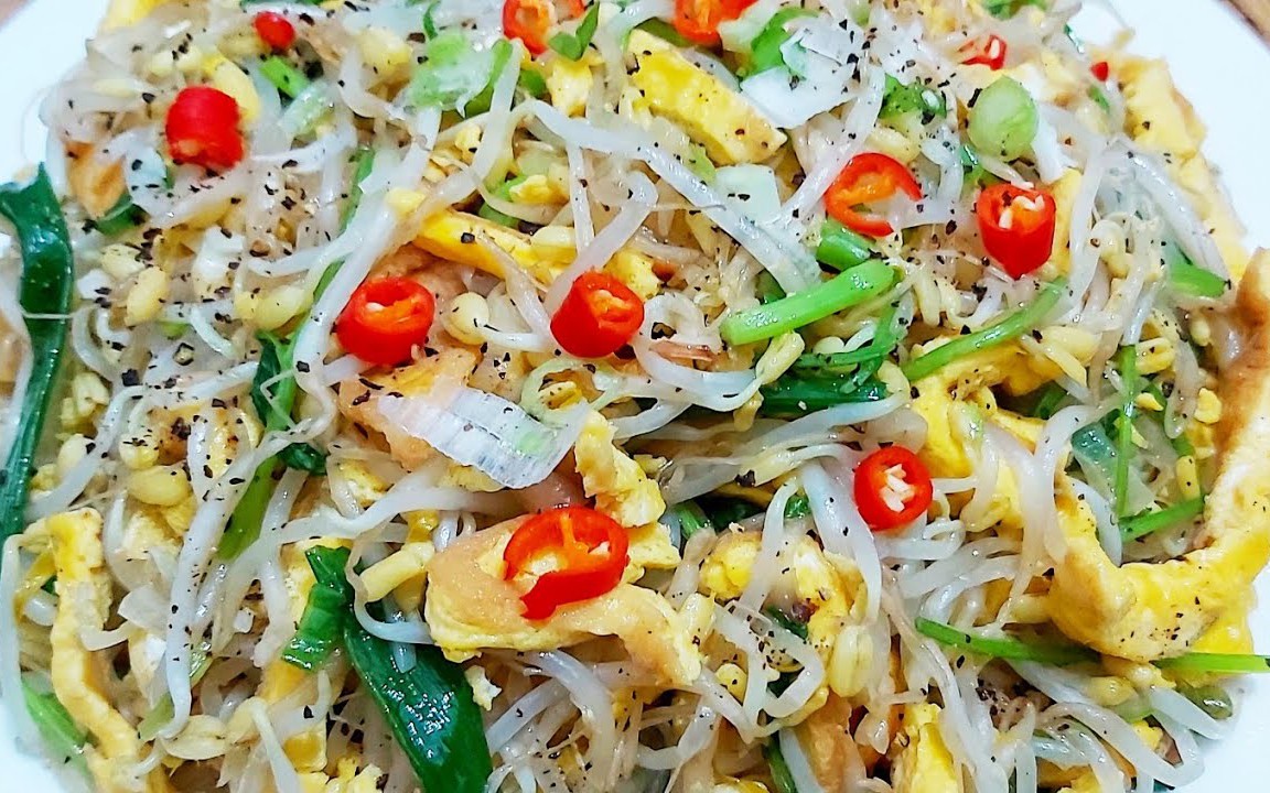 Ăn phải giá đỗ chứa hóa chất độc hại nguy hiểm ra sao? Cách chọn giá sạch ai cũng nên biết