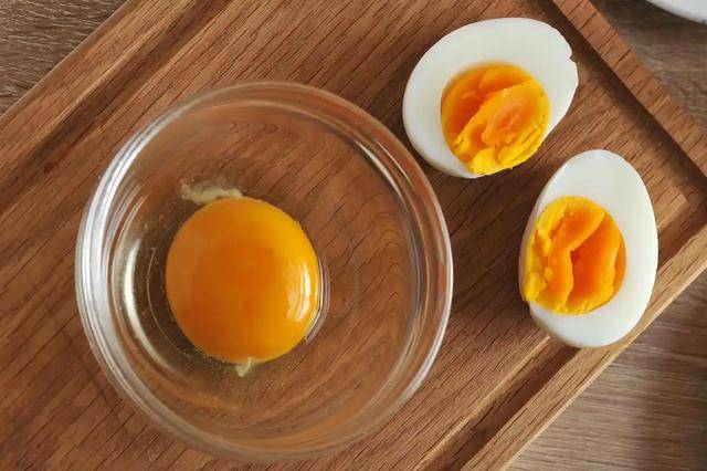 5 thực phẩm giúp cơ bắp dẻo dai sau tuổi 55 - Ảnh 2. 5 thực phẩm giúp cơ bắp dẻo dai sau tuổi 55 - Ảnh 2.