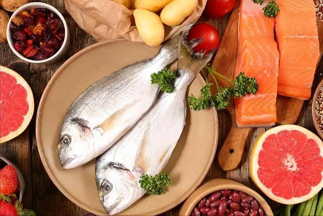 5 thực phẩm giúp cơ bắp dẻo dai sau tuổi 55 - Ảnh 3. 5 thực phẩm giúp cơ bắp dẻo dai sau tuổi 55 - Ảnh 3.