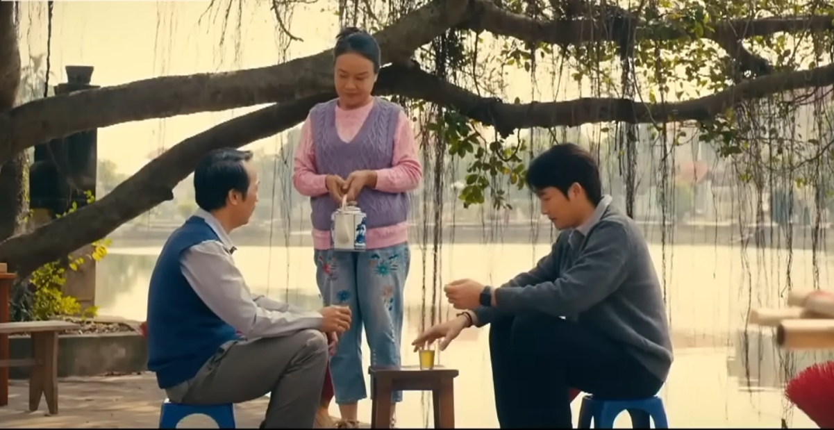 B&agrave; Diện (NSƯT Nguyệt Hằng) tức giận khi nh&agrave; xưởng bị đ&oacute;ng cửa v&igrave; g&acirc;y &ocirc; nhiễm m&ocirc;i trường - Ảnh 2.