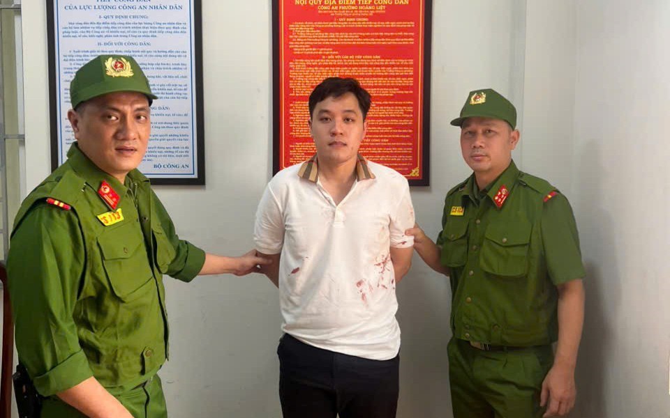 Hà Nội: Bắt giữ thanh niên dùng dao tấn công tài xế ô tô tại KĐT Linh Đàm