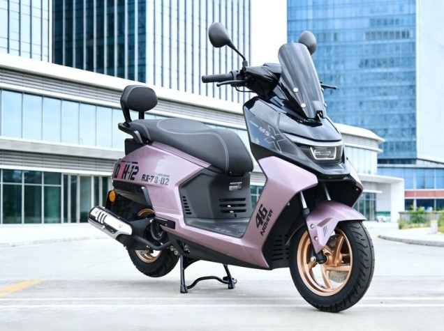 Xe ga 150cc gi&aacute; 26 triệu đồng thiết kế phong c&aacute;ch, c&oacute; ABS v&agrave; TCS như Honda SH, rẻ hơn Vision, chỉ ngang xe số Wave Alpha g&acirc;y x&ocirc;n xao - Ảnh 2.