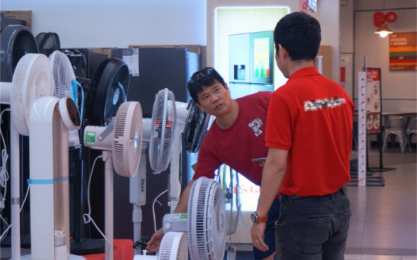 Điện lạnh vào mùa: Sức mua tăng nhiệt trước đợt nắng nóng cao điểm