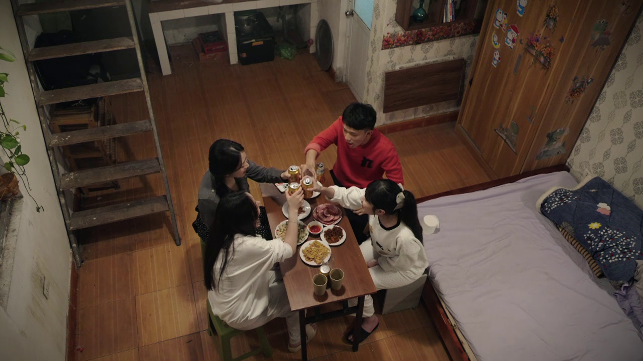 Bước ch&acirc;n v&agrave;o đời - Tập 19: Lần hẹn h&ograve; cuối của Qu&acirc;n v&agrave; Thương - Ảnh 7.