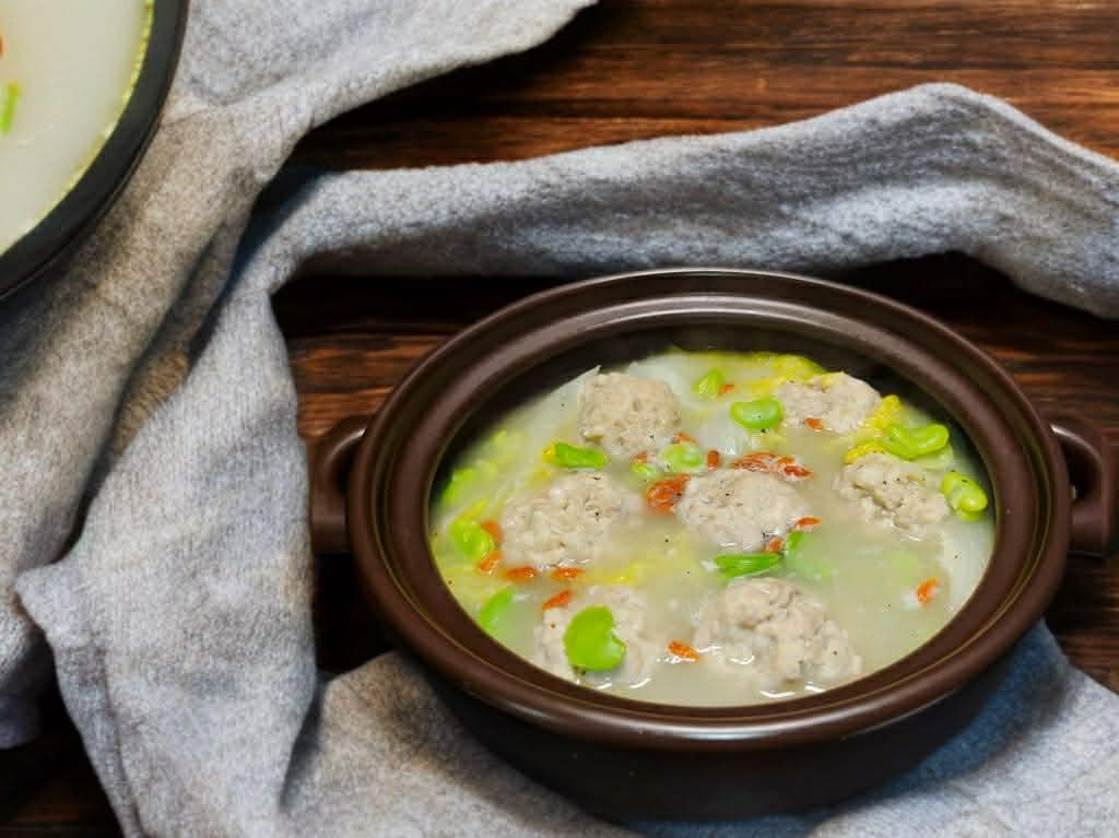 Một m&oacute;n canh ho&agrave;n hảo cho bữa cơm nh&agrave;: C&aacute;ch nấu dễ, nguy&ecirc;n liệu rẻ, nước d&ugrave;ng ngọt ngon đậm đ&agrave; đưa cơm v&ocirc; c&ugrave;ng - Ảnh 7.