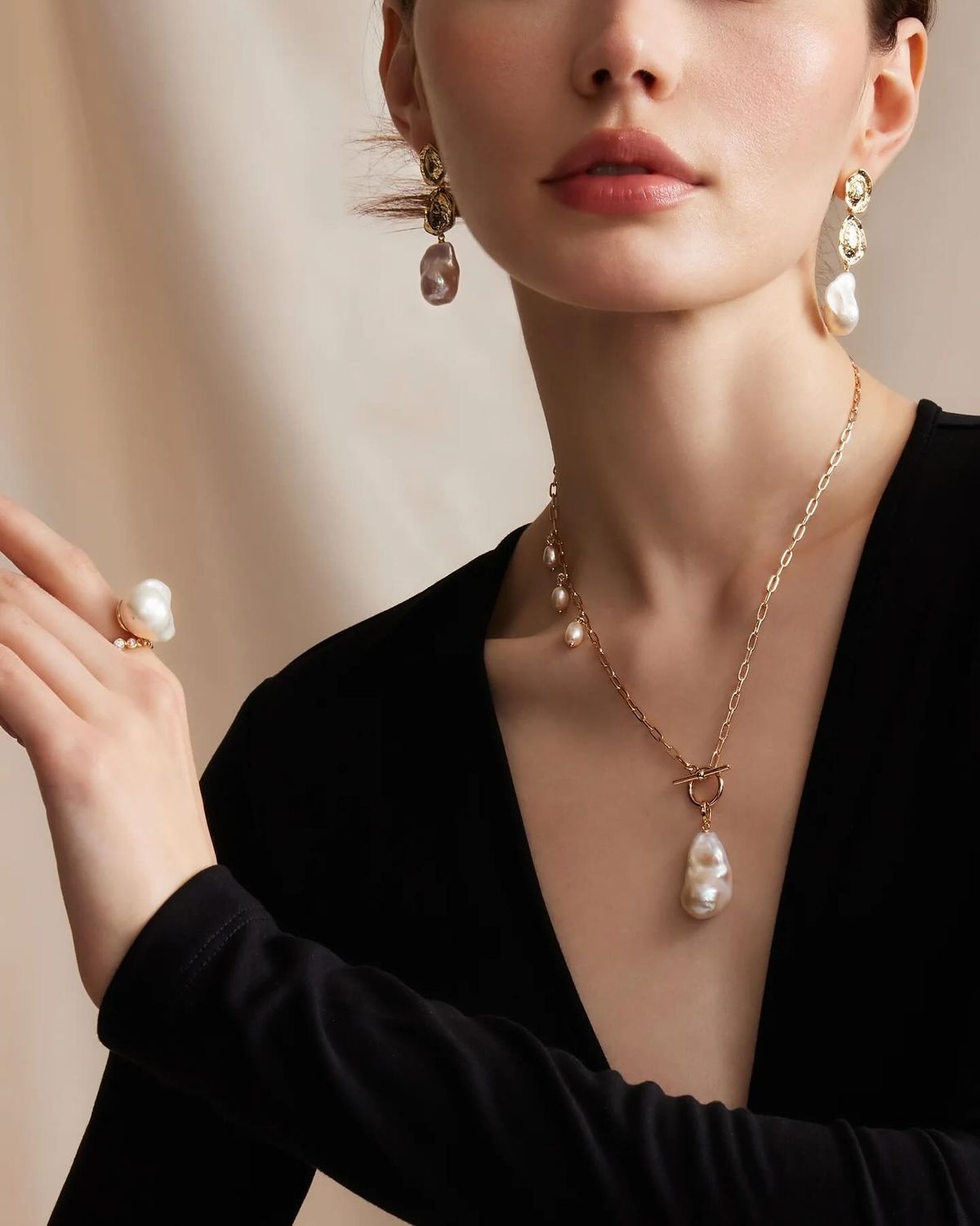 Lỗi phối trang sức &acirc;m thầm khiến outfit 'mất điểm' - Ảnh 2.