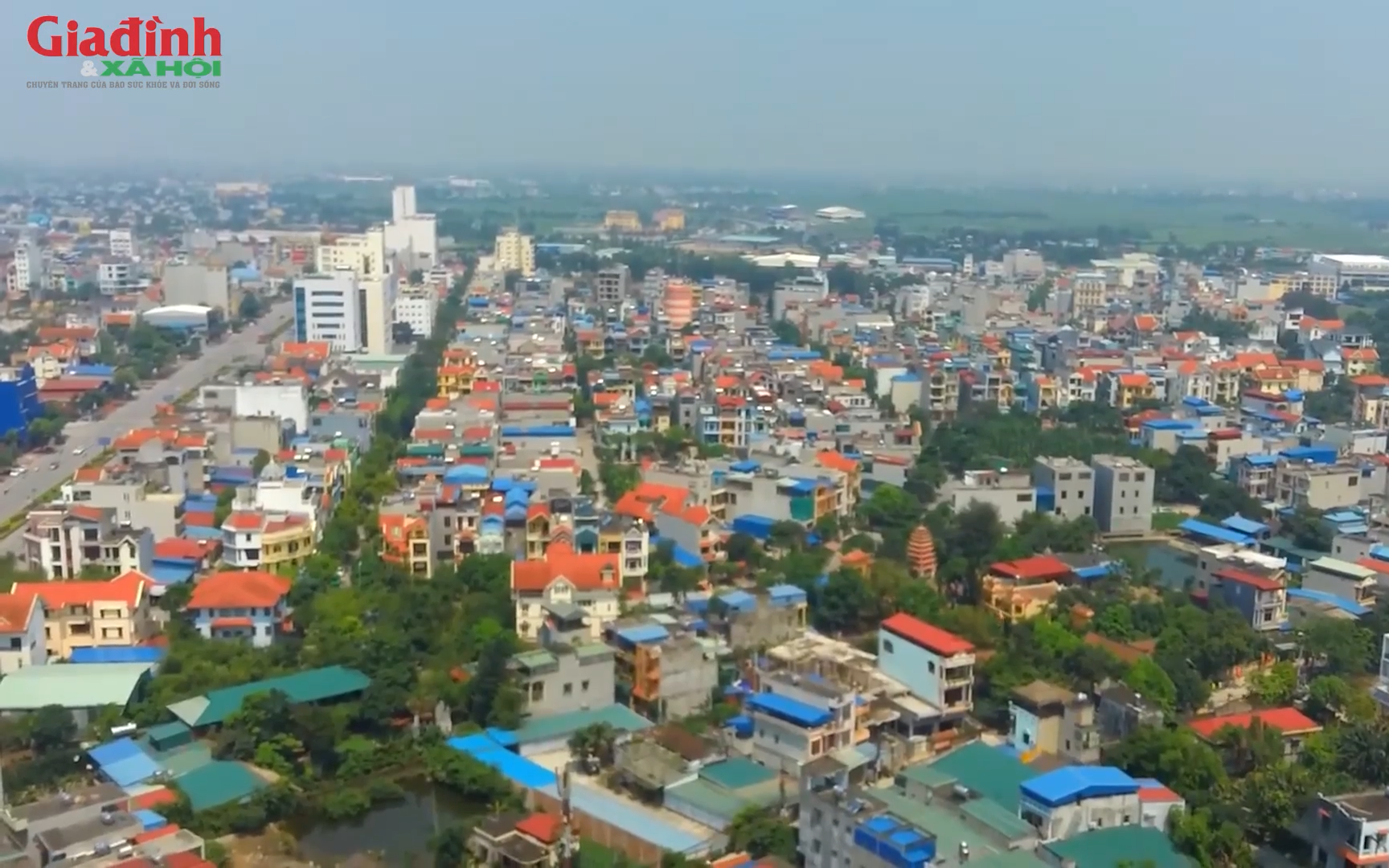 Bất ngờ trước giá đất ở trên trục đường Đại Lộ Thăng Long, Hà Nội - Ảnh 2. Bất ngờ trước giá đất ở trên trục đường Đại Lộ Thăng Long, Hà Nội - Ảnh 2.