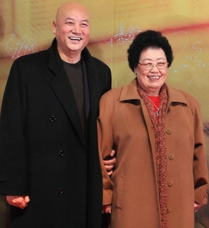 H&ocirc;n nh&acirc;n 3 thập kỷ vi&ecirc;n m&atilde;n của 'Đường Tăng' Tr&igrave; Trọng Thụy v&agrave; b&agrave; x&atilde; tỷ ph&uacute; - Ảnh 4.