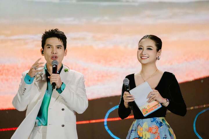 Học vấn ấn tượng của nữ MC quen mặt tr&ecirc;n VTV vừa đăng quang &Aacute; hậu - Ảnh 3.