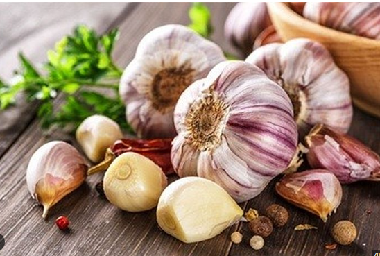 Thực phẩm tự nhi&ecirc;n gi&uacute;p hạ men gan hiệu quả năm 2026 - Ảnh 2.