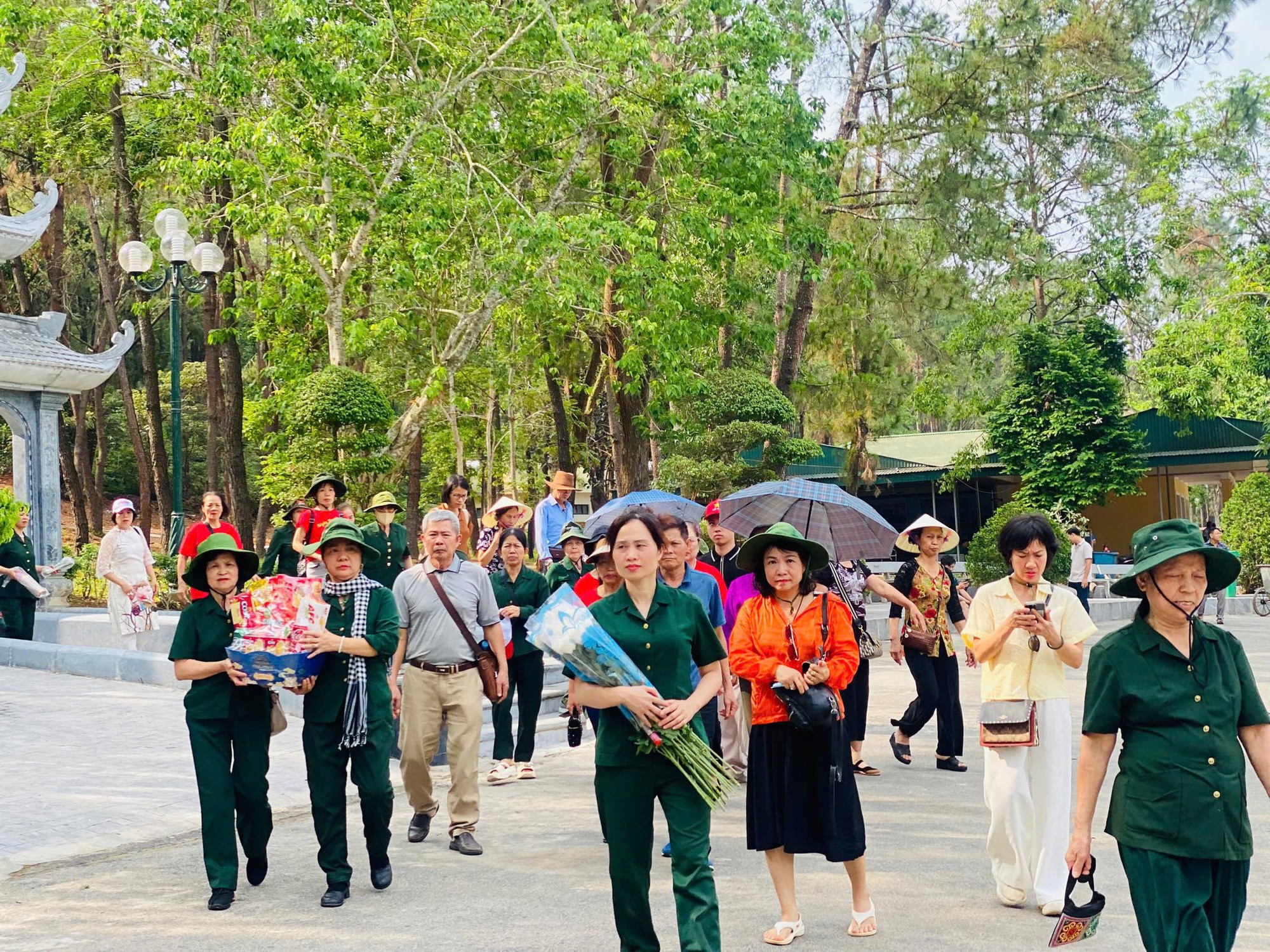 Tri &acirc;n tại Ng&atilde; ba Đồng Lộc- Ảnh 3.